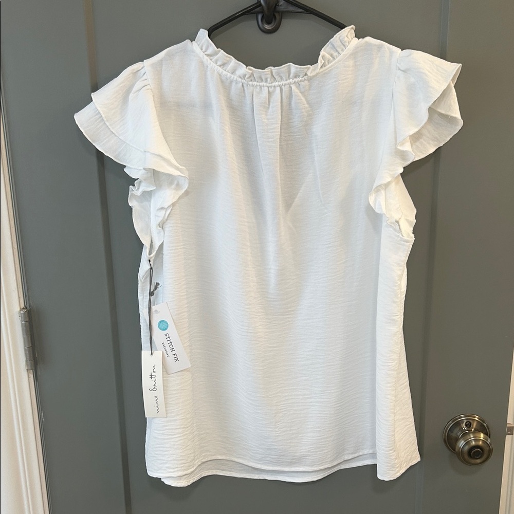 Nine Britton White Ruffle Sleeve Blouse Stitch fix size Large New! - Picture 4 of 4
